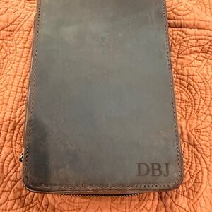 Men’s Apple Watch band case Brown Leather Zippered Portfolio